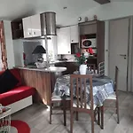 Mobil-home 3 Pieces A - Capacite 4 Personnes - Fr-1-246a-120 شاليه *