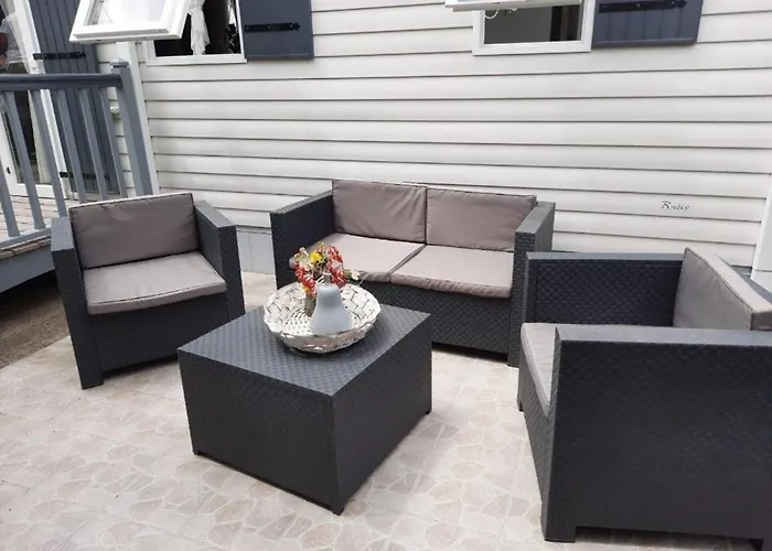 Mobil'home à Dolus-d'oléron Chalet *