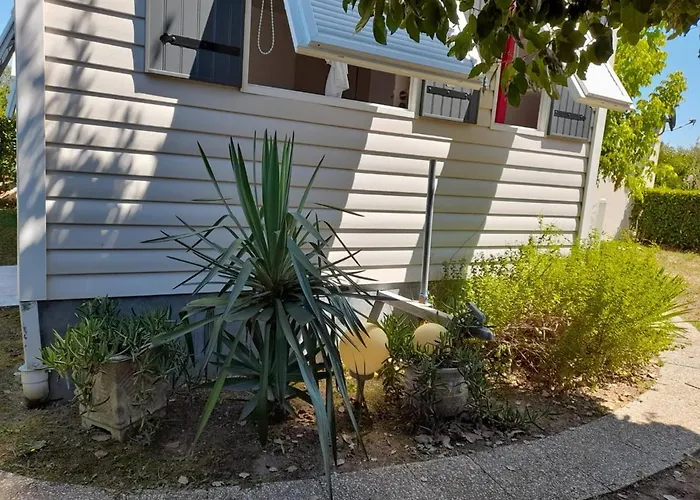 Chalet Mobil'home à Dolus-d'oléron *